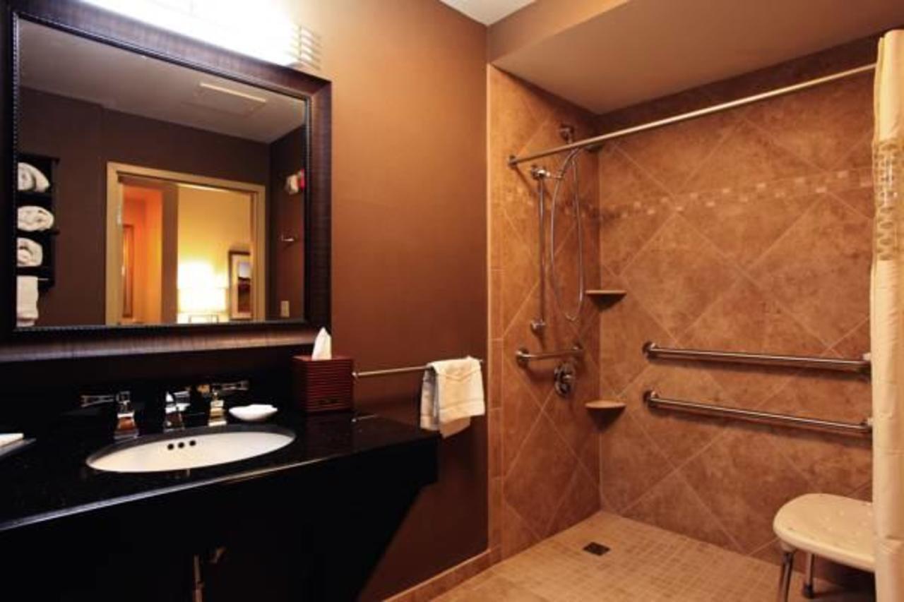 Hampton Inn & Suites Paso Robles Bagian luar foto