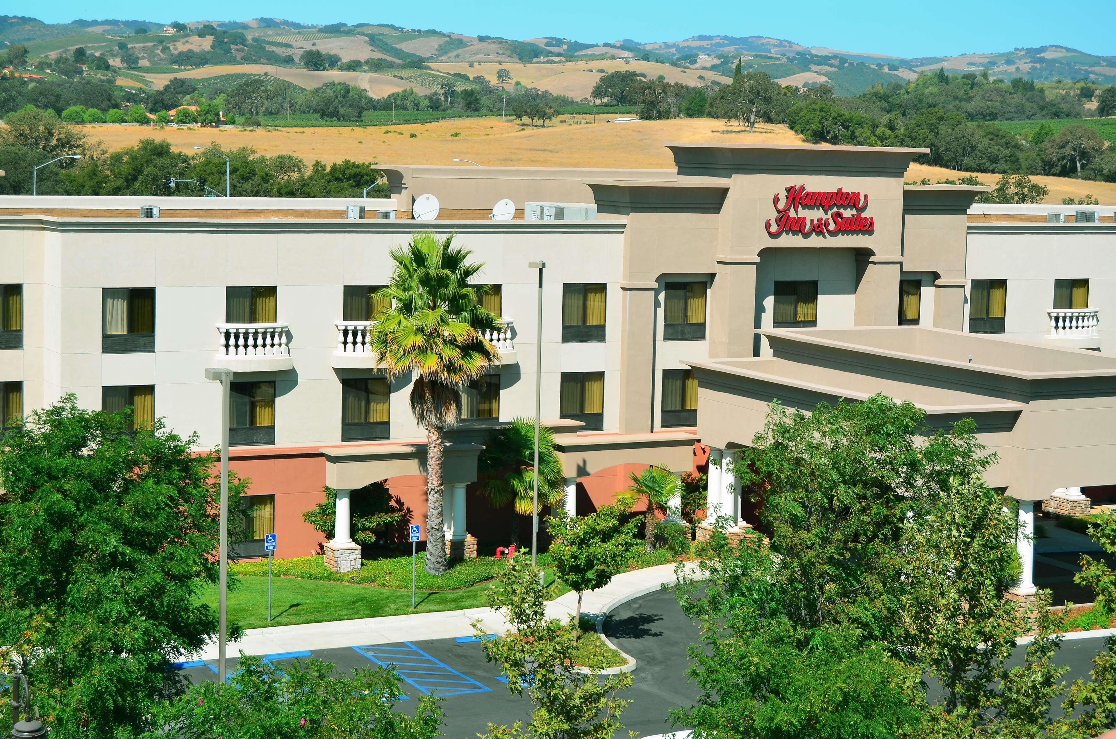 Hampton Inn & Suites Paso Robles Bagian luar foto