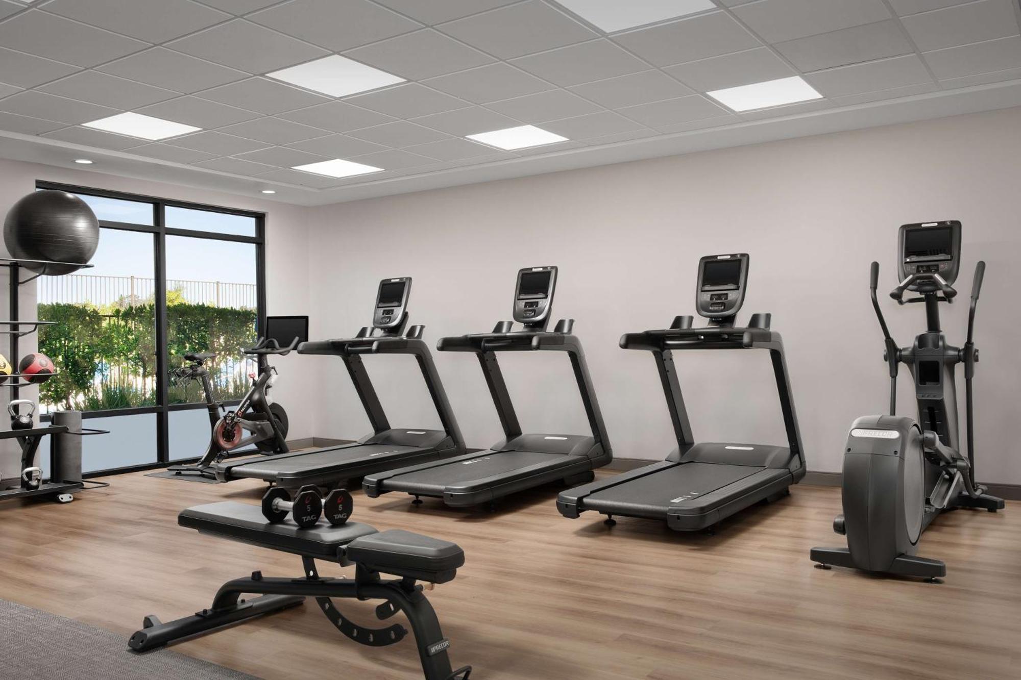 Hampton Inn & Suites Paso Robles Bagian luar foto